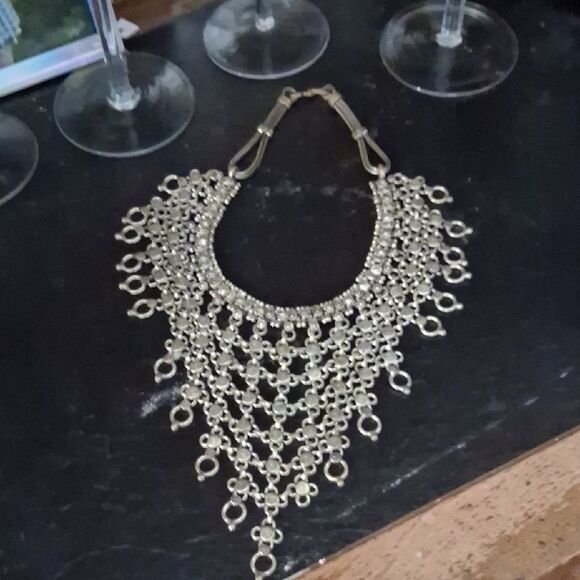 Boho Chandelier Silvertone Bib Necklace Made In INDIA - Picture 1 of 6